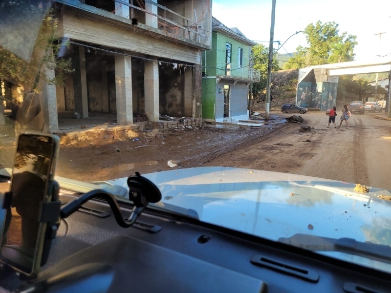 Jeep Clube Treze Tílias presta ajuda humanitária para atingidos pelas enchentes no Rio Grande do Sul