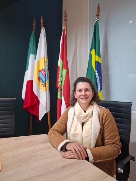 Prefeita de Iomerê fala de decisão que altera formato da Festa Julina e foca em prejuízo na agricultura e reconstrução de ginásio