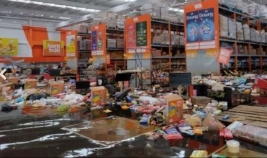 Atacarejo de empresa concordiense, localizado em Porto Alegre, calcula mais de R$ 20 milhões de prejuízo com a enchente