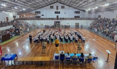 Formatura do PROERD reúne 160 alunos e reforça prevenção às drogas em Treze Tílias