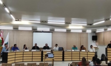 Programa de saúde que zerou filas em Arroio Trinta ganha destaque na Câmara de Vereadores
