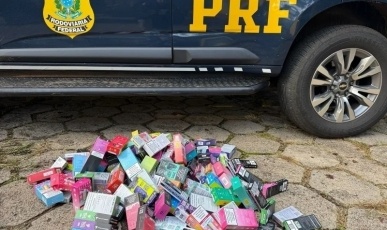 PRF apreende cigarros eletrônicos e emagrecedores durante abordagens na BR-480