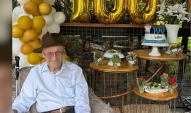 Morador do Oeste de SC celebra 100 anos com história marcada por trabalho no campo, fé e união da família