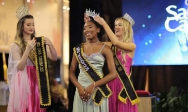 Justiça determina remoção de ataques racistas contra Miss SC e obriga plataforma a fornecer dados de autores