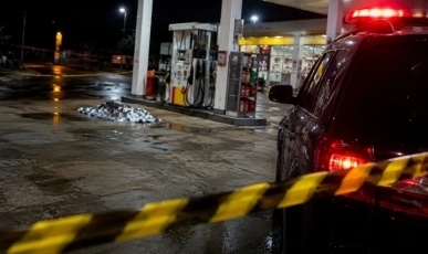 Homem morre esfaqueado ao tentar separar briga em posto de combustível em Água Doce