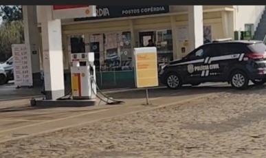 Suspeito de cometer homicídio no Centro de Água Doce se entrega à Polícia mas vai responder em liberdade