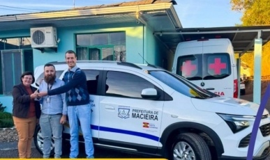 Macieira recebe veículo 0 km de R$ 147 mil para reforçar atendimento no setor da Saúde