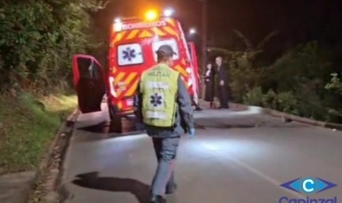 Motocicleta atinge dois pedestres em Capinzal