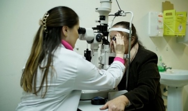 SC supera o próprio recorde e ultrapassa as 140 mil cirurgias oftalmológicas em um ano