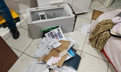 Criminosos arrombam cofre de posto de combustíveis e levam R$ 30 mil reais
