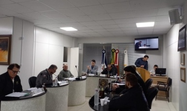 Legislativo aprova projeto de lei do Executivo que renova convênio com o Hospital Nossa Senhora da Paz de Água Doce