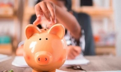 Senado aprova projeto que inclui educação financeira no currículo escolar