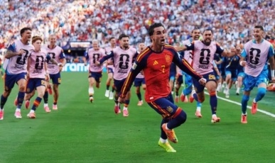 Espanha vence a Argentina na prorrogação e conquista o bicampeonato da Copa do Mundo
