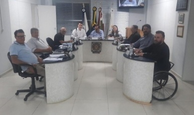 Legislativo de Água Doce aprova Moção de Aplauso e Reconhecimento a profissionais da área da saúde