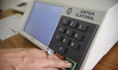 Santa Catarina ultrapassa 5,7 milhões de eleitores e registra crescimento impulsionado por migração
